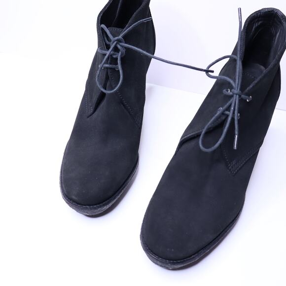 RALPH LAUREN COLLECTION Black Suede Lace-Up Heeled Ankle Boot Women's 9.5B - Picture 2 of 9